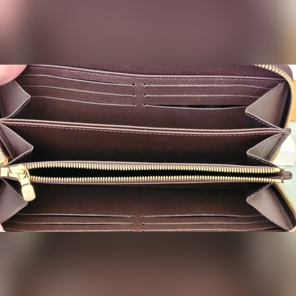 New Authentic Louis Vuitton Long Zippy Organizer Wallet Damier Ebene - Picture 7 of 11